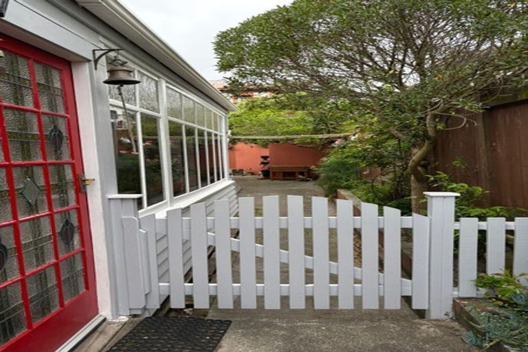 Photo of property in 67 Rintoul Street, Newtown, Wellington, 6021