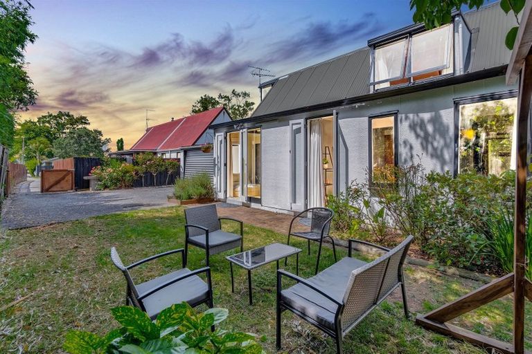 Photo of property in 2/3 Putney Place, Ranui, Auckland, 0612