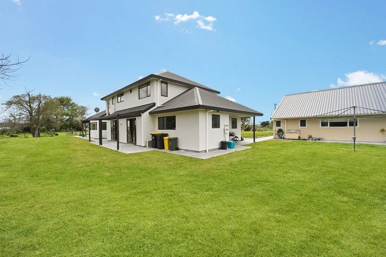 Photo of property in 18 Masters Road, Eureka, Hamilton, 3287