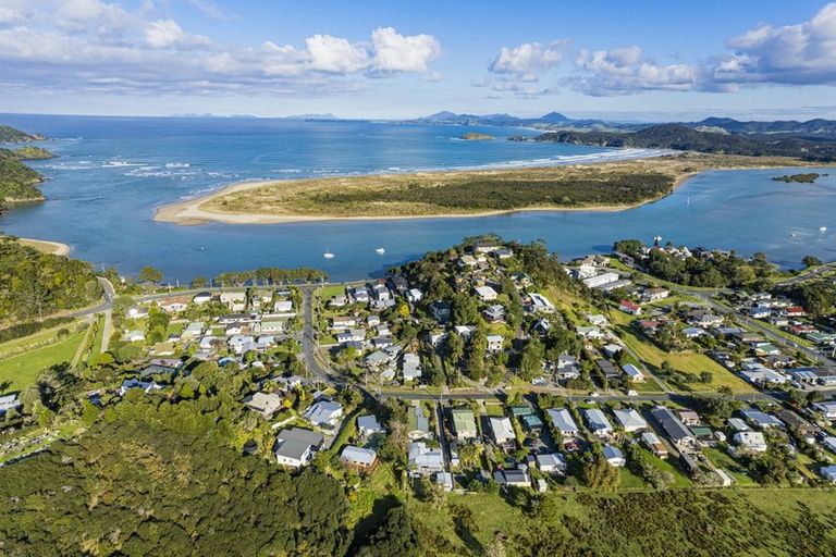 Photo of property in 24a Shoebridge Crescent, Ngunguru, Whangarei, 0173