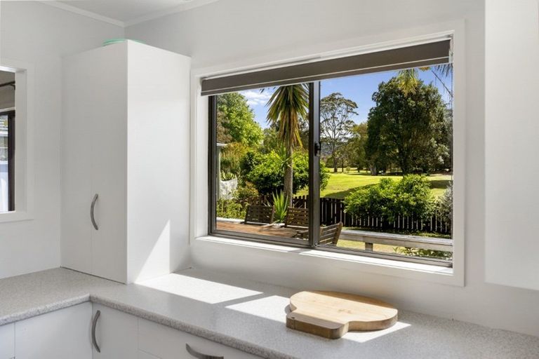 Photo of property in 152 Kiwi Road, Whangamata, 3620