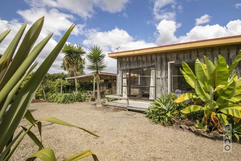 Photo of property in 393 Taylor Road, Helensville, Waimauku, 0882