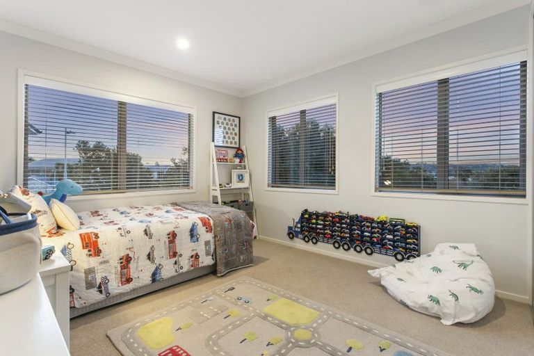 Photo of property in 14 Toheroa Street, Hobsonville, Auckland, 0616