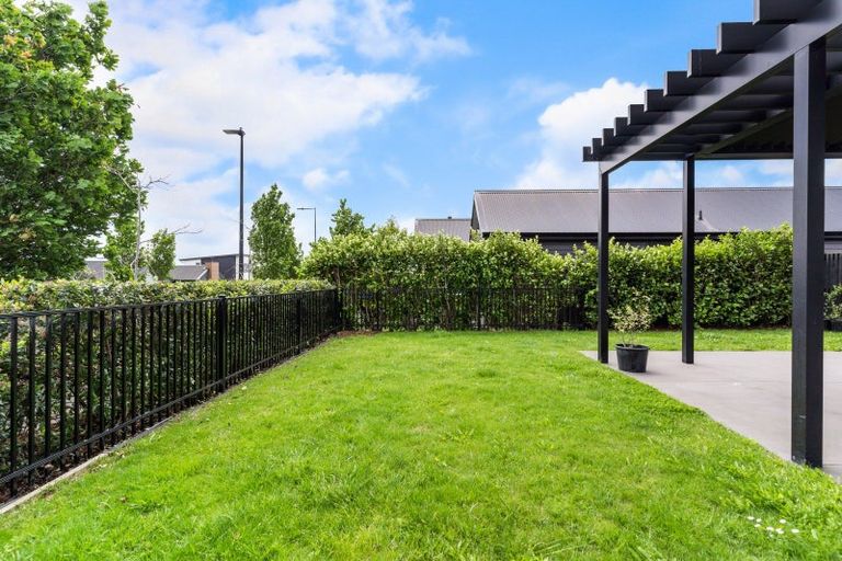 Photo of property in 1 Wesleyan Street, Paerata, 2124