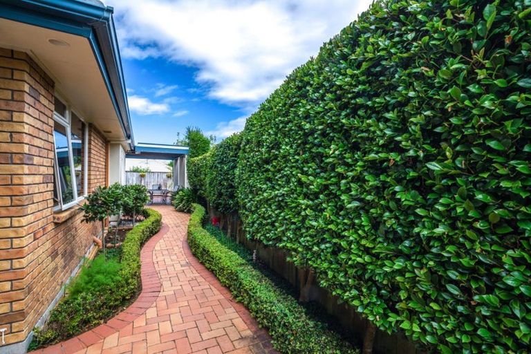 Photo of property in 56 Keswick Crescent, Huntington, Hamilton, 3210