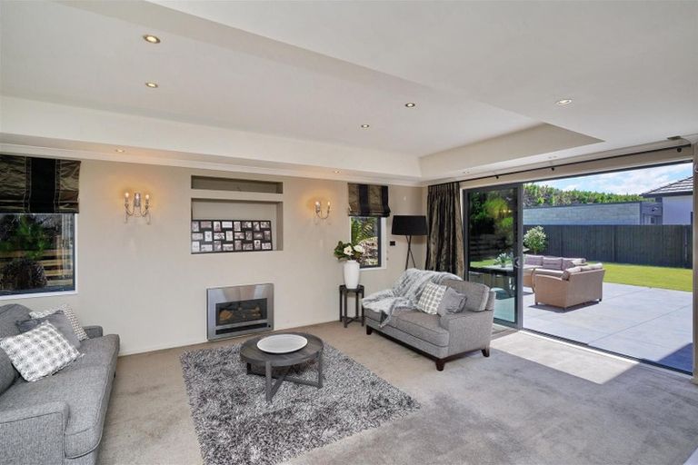 Photo of property in 43 Globe Bay Drive, Templeton, Christchurch, 8042
