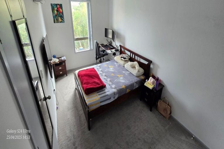 Photo of property in 20 Barnea Circle, Glen Eden, Auckland, 0602