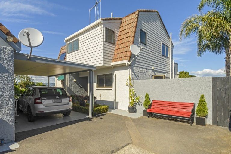 Photo of property in 5b Stratford Place, Otumoetai, Tauranga, 3110