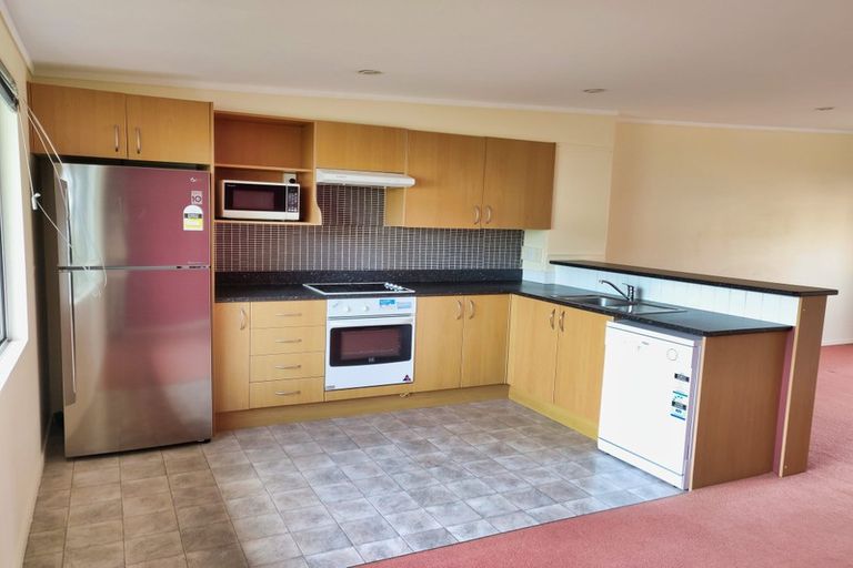 Photo of property in 3 Kelvin Grove, Te Aro, Wellington, 6011