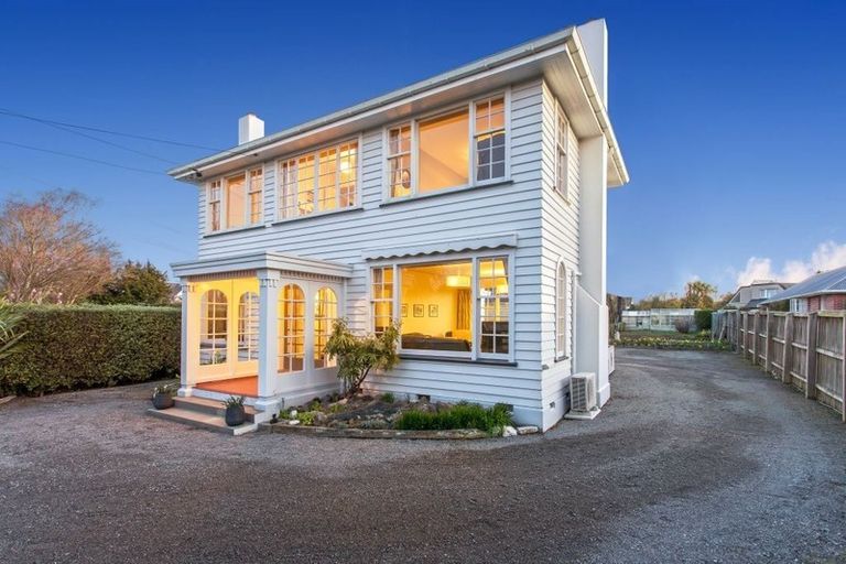 Photo of property in 127 Hamilton Avenue, Ilam, Christchurch, 8041