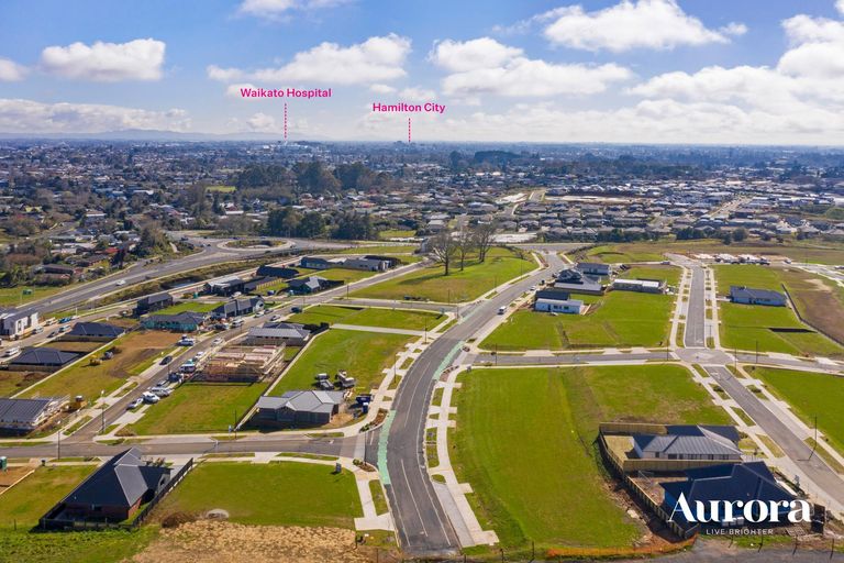 Photo of property in 32 Taahunui Rise, Peacocke, 3206