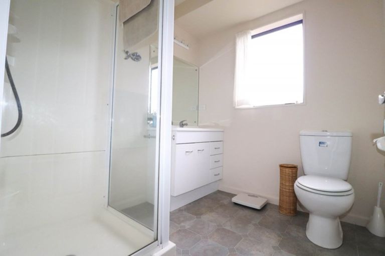 Photo of property in 2 Merrimana Drive, Thames, 3500