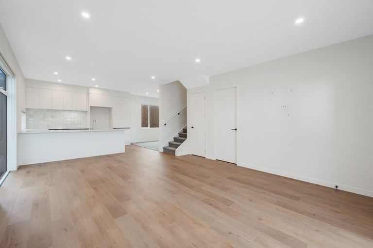Photo of property in 10b Abercrombie Street, Howick, Auckland, 2014