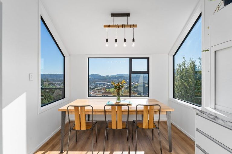 Photo of property in 10 Allen Road, Green Island, Dunedin, 9018