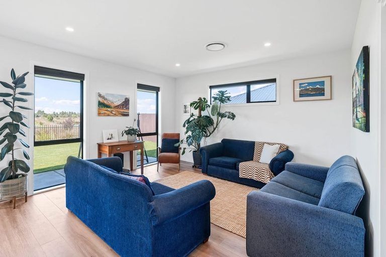 Photo of property in 33 Te Raki Drive, Lincoln, 7608