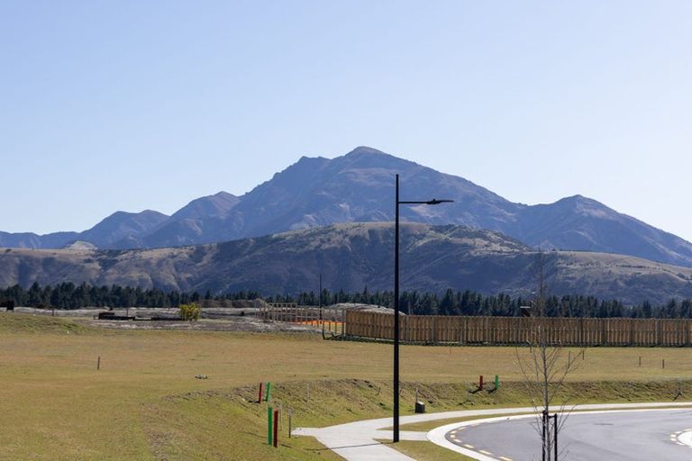 Photo of property in Northlake, 11 Erewhon Crescent, Wanaka, 9305