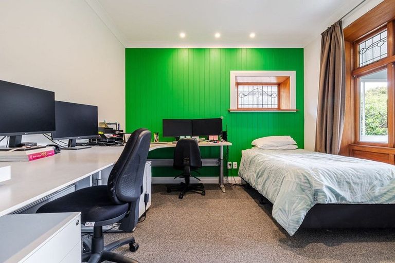 Photo of property in 48 Miro Street, Takaro, Palmerston North, 4410