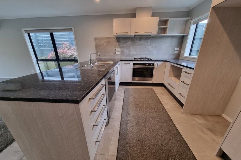 Photo of property in 114a Discovery Drive, Whitby, Porirua, 5024
