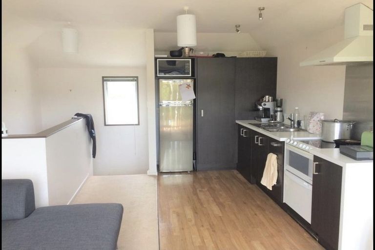 Photo of property in 8l Finlay Terrace, Mount Cook, Wellington, 6021