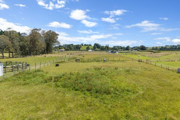 Photo of property in 57 Ladys Mile, Eltham, 4322