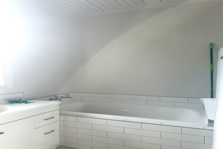 Photo of property in 7 Cameron Street, Seaview, Timaru, 7910