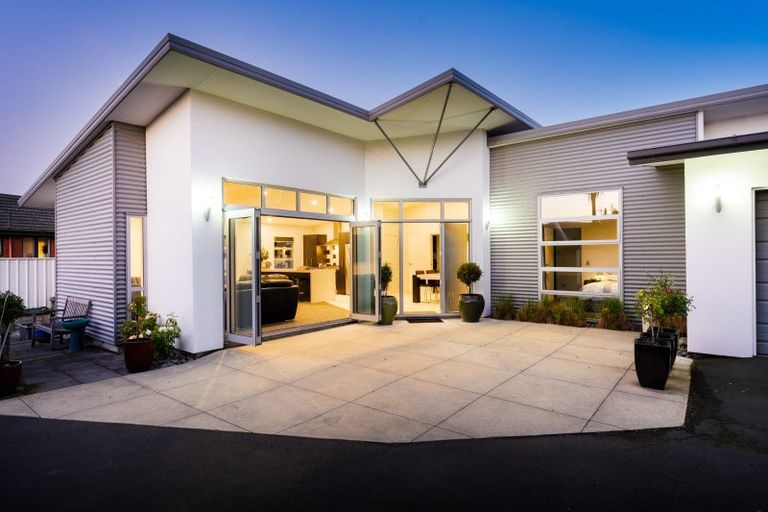 Photo of property in 6a Walton Park Avenue, Fairfield, Dunedin, 9018