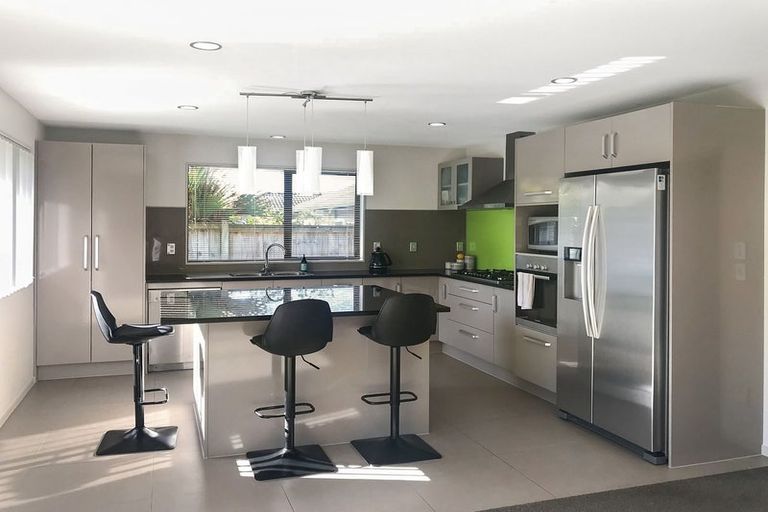 Photo of property in 54 Castellina Drive, Karaka, Papakura, 2113