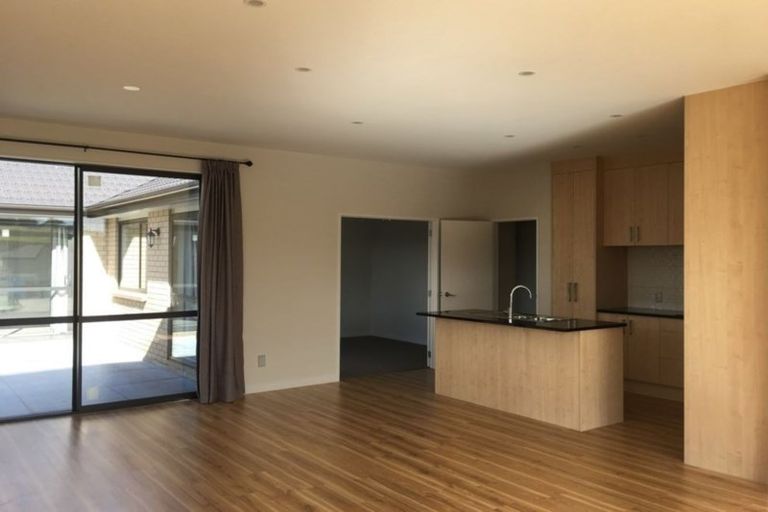 Photo of property in 32 Anne Burton Drive, Warkworth, 0910