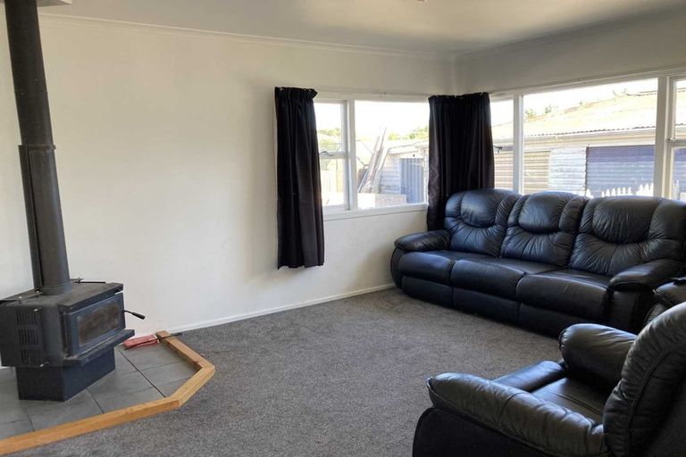 Photo of property in 28 Cridland Street West, Kaiapoi, 7630