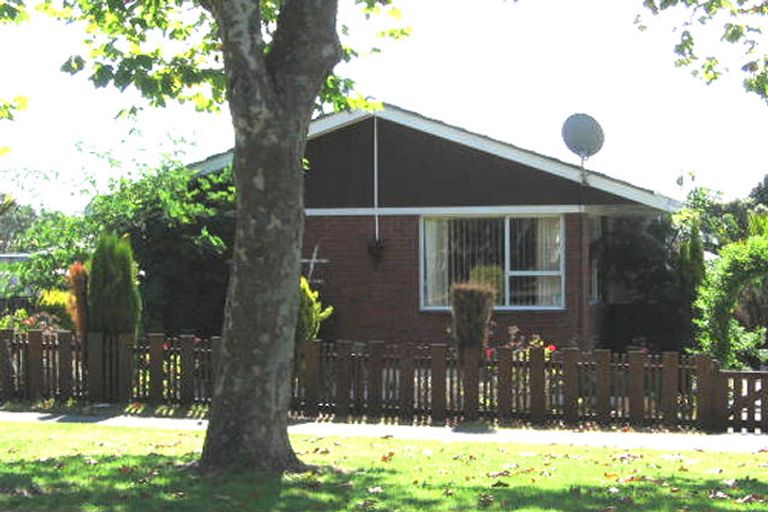 Photo of property in 3/19 Seabrook Avenue, New Lynn, Auckland, 0600