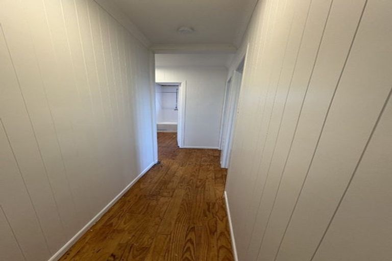 Photo of property in 1/12 President Avenue, Papakura, 2110