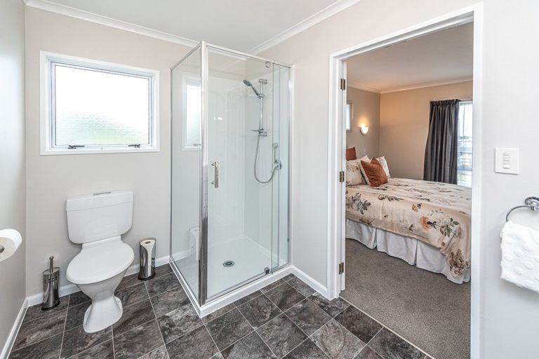 Photo of property in 72 Treadwell Street, Springvale, Whanganui, 4501