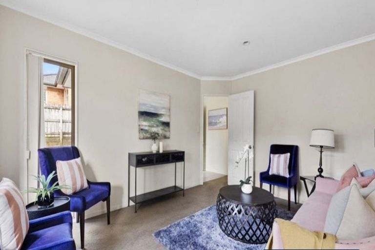 Photo of property in 17a Valley Road, Waiuku, 2123