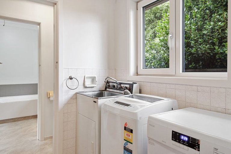 Photo of property in 22 Steadman Road, Broomfield, Christchurch, 8042