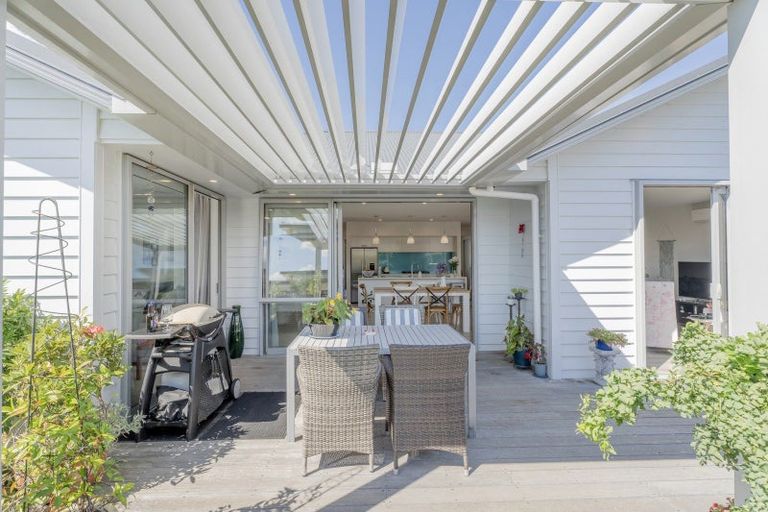 Photo of property in 105 Kupe Drive, Whitianga, 3510