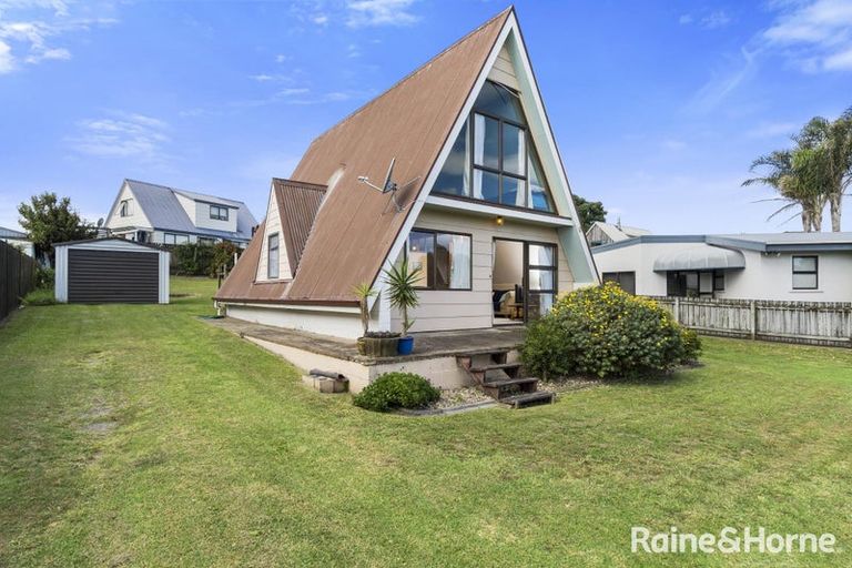 Photo of property in 261 Range Road, Papamoa Beach, Papamoa, 3118
