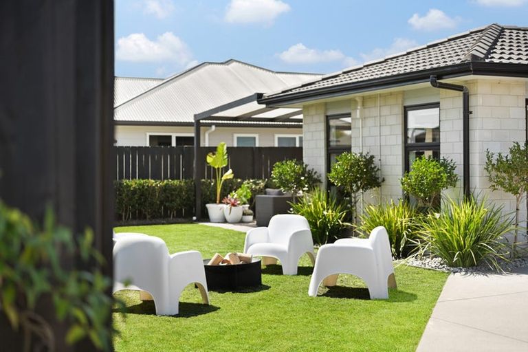Photo of property in 1 Hebe Crescent, Papamoa Beach, Papamoa, 3118