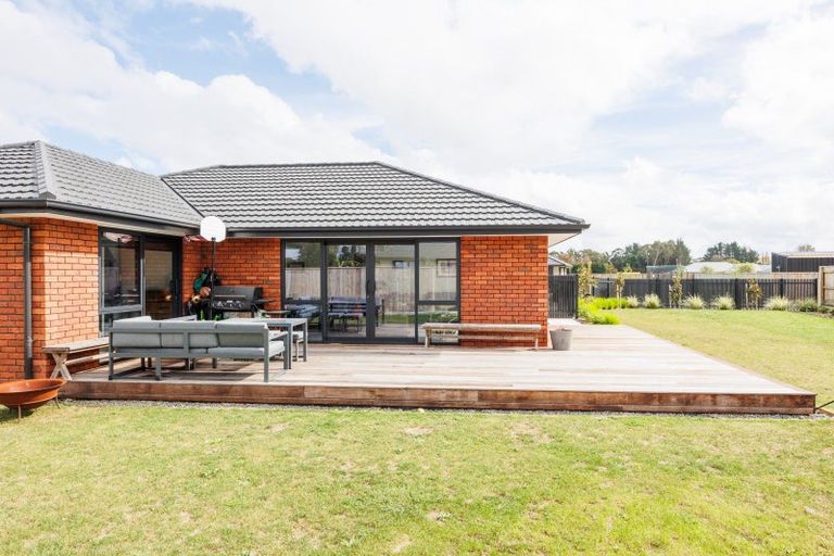 Photo of property in 16b Turoa Street, Maewa, Feilding, 4702