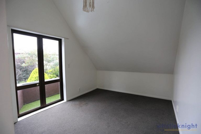 Photo of property in 4 Montana Avenue, Ilam, Christchurch, 8041