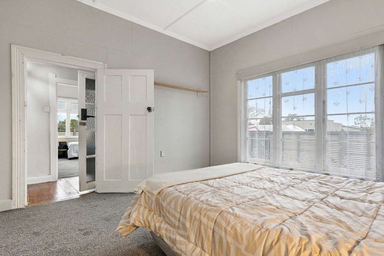 Photo of property in 905 Queen Street East, Parkvale, Hastings, 4122