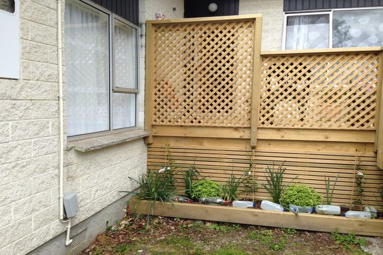 Photo of property in 66 Hine Road, Wainuiomata, Lower Hutt, 5014