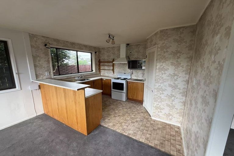 Photo of property in 63a Strid Road, Te Atatu South, Auckland, 0610
