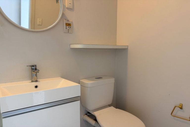 Photo of property in Avon Flats, 21/217 The Terrace, Wellington Central, Wellington, 6011