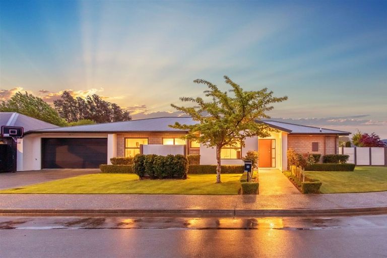 Photo of property in 54 Brookwater Avenue, Northwood, Christchurch, 8051