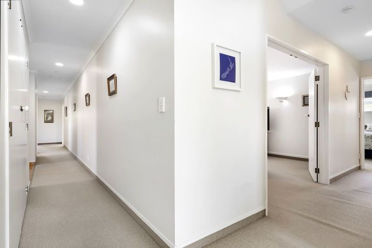 Photo of property in 9 Gresham Place, Taradale, Napier, 4112