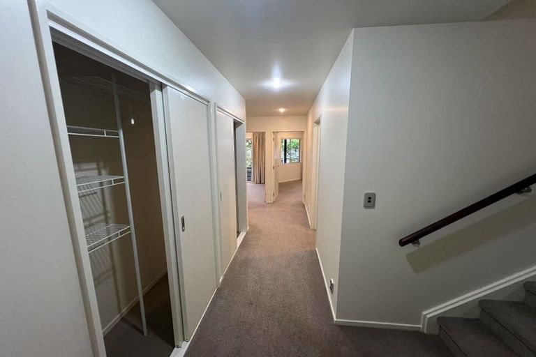 Photo of property in 657 Beach Road, Rothesay Bay, Auckland, 0630