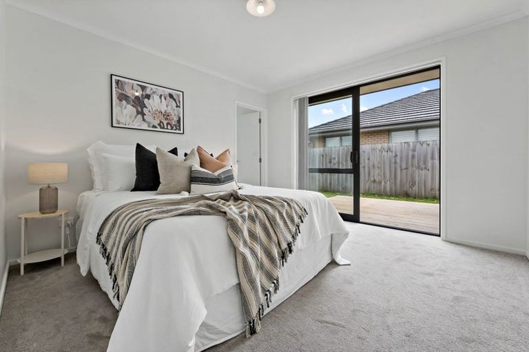 Photo of property in 17 Olivia Road, Pukekohe, 2120