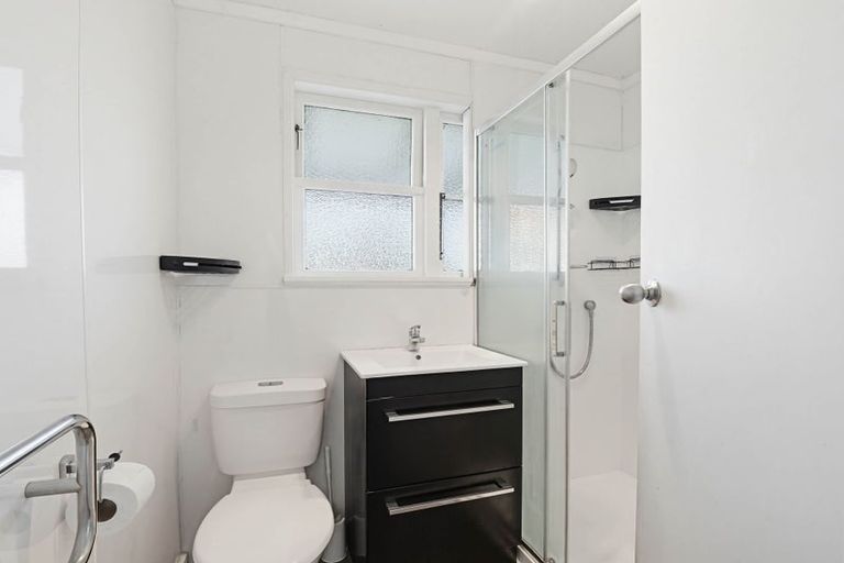 Photo of property in 16 Victory Place, Aramoho, Whanganui, 4500