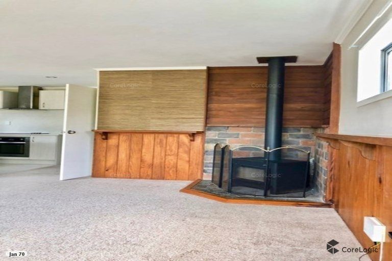 Photo of property in 18 Newington Road, Henderson, Auckland, 0612