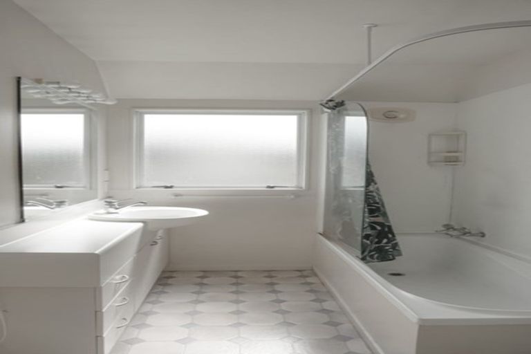 Photo of property in 4/10 Nova Place, Christchurch Central, Christchurch, 8011